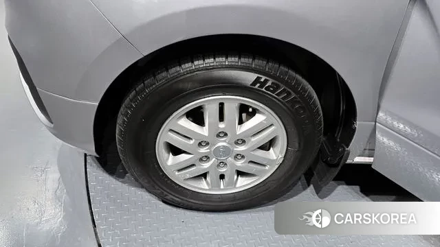 Hyundai The New Grand Starex id 3171619 из Кореи 15
