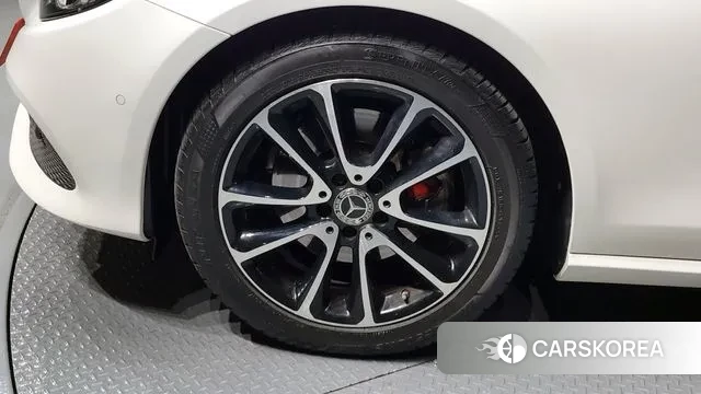 Mercedes-Benz E-Class W213 id 3592809 из Кореи 15