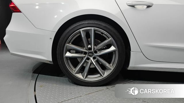 Audi A7 (4K) id 4581116 из Кореи 28