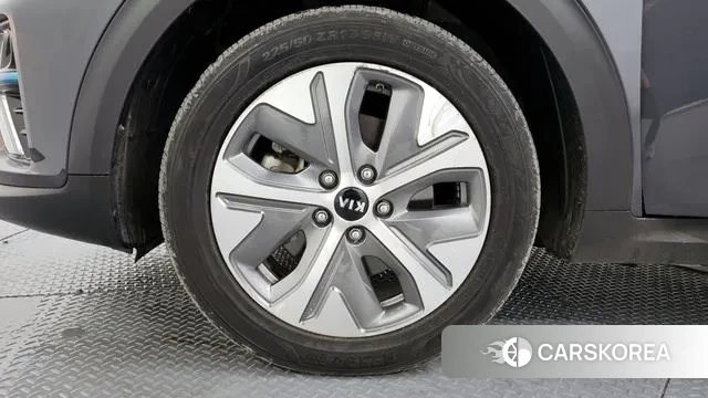 Kia Niro EV id 3622136 из Кореи 15