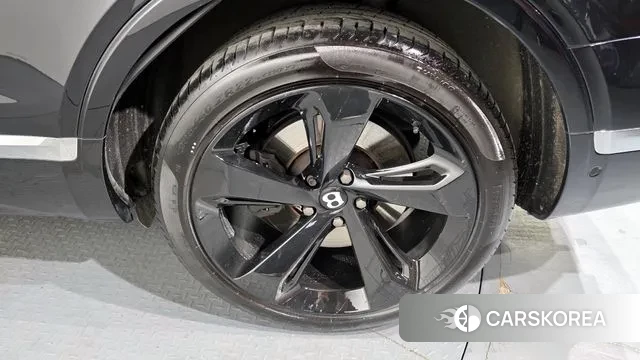 Bentley Bentayga id 3766666 из Кореи 15