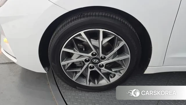 Hyundai The New Avante AD id 3666734 из Кореи 15