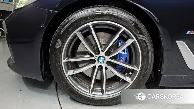 BMW 5 Series (G30) id 3600203 из Кореи 15