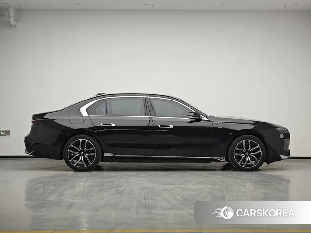 BMW 7 series id 4265807 из Китая 15