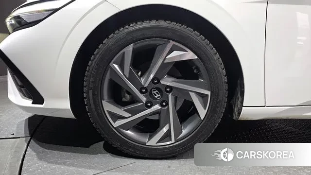 Hyundai The New Avante (CN7) id 3726241 из Кореи 15