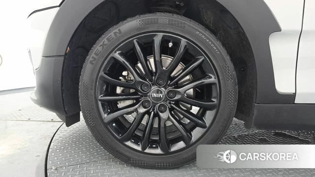 Mini Cooper Clubman id 4585424 из Кореи 26