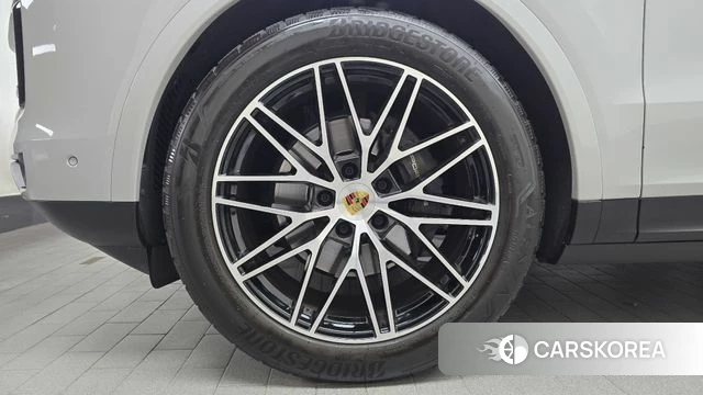 Porsche Cayenne (PO536) id 4528126 из Кореи 29