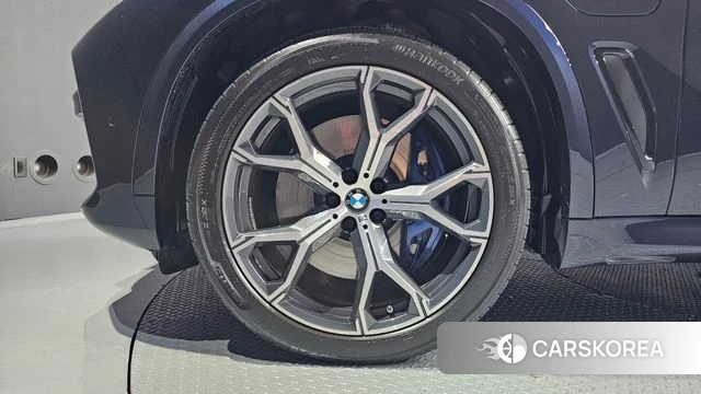 BMW X5 (G05) id 4894379 из Кореи 28