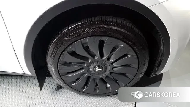 Tesla Model Y id 3038035 из Кореи 15