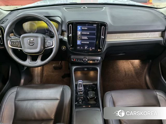 Volvo XC40 2020 Белый из Китая, фото 5