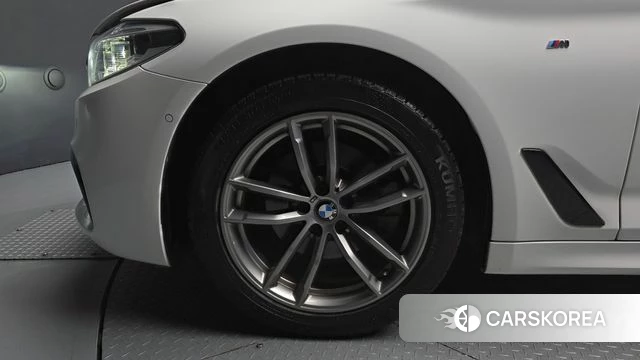 BMW 5 Series (G30) id 4331800 из Кореи 15