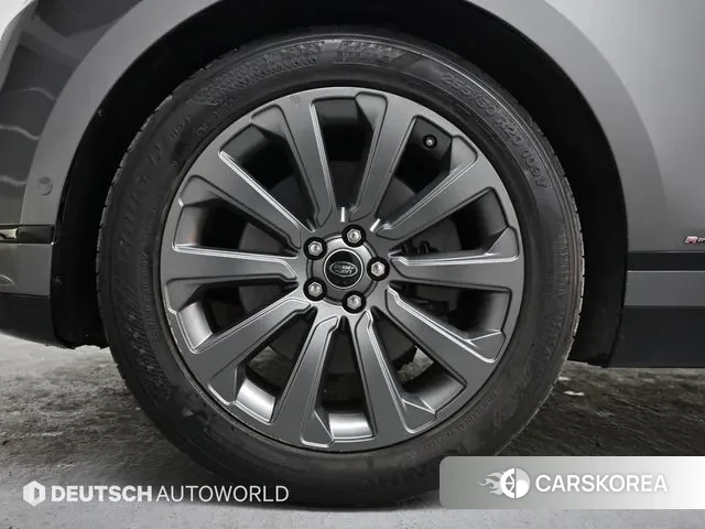 Land Rover Range Rover Velar id 3709536 из Кореи 15