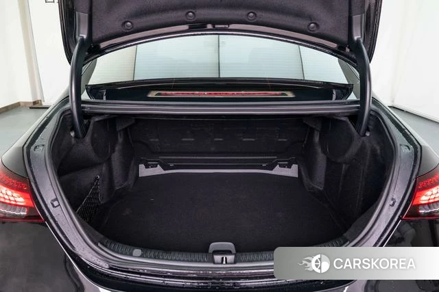 Mercedes-Benz E-class id 4263539 из Китая 22