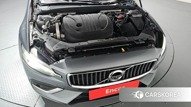 Volvo S60 3rd generation id 4317358 из Кореи 32
