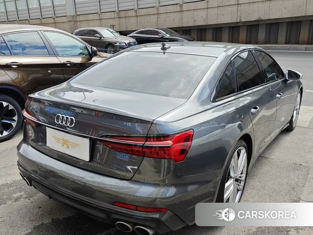 Audi S6 id 4236265 из Китая 14