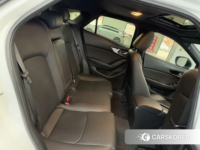 Mazda CX-4 id 4342229 из Китая 15
