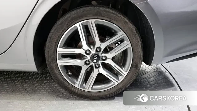 Kia Come New K3 id 3039063 из Кореи 15