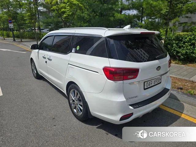 Kia The New Carnival id 3004610 из Кореи 15