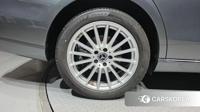 Mercedes-Benz E-Class W213 id 4854054 из Кореи 25