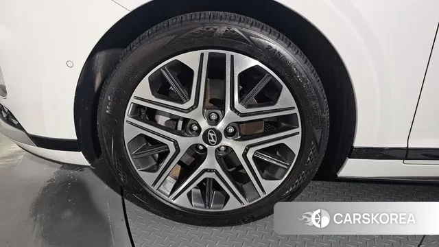 Hyundai Grandeur (GN7) id 3410855 из Кореи 15