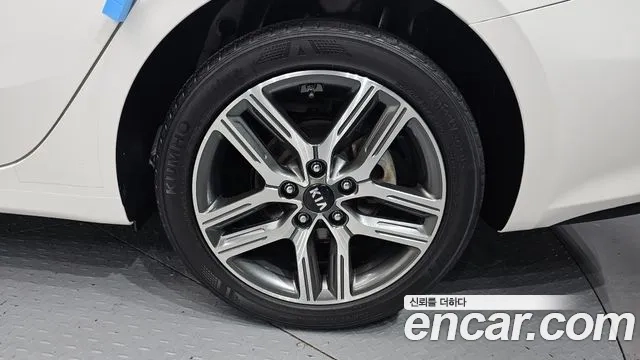 Kia Come New K3 id 2876725 из Кореи 15