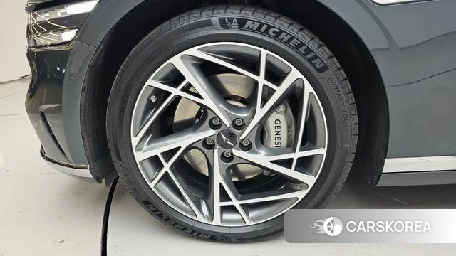 Genesis G90 (RS4) id 3826346 из Кореи 15