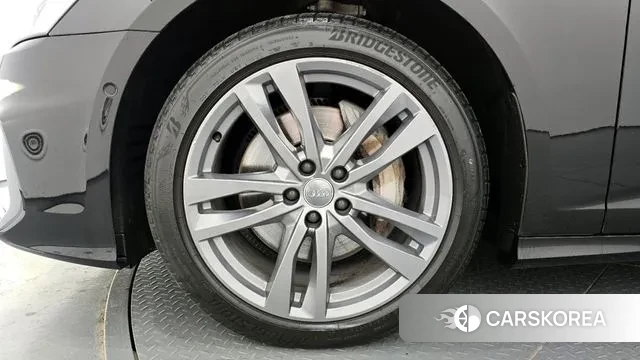 Audi A6 (C8) id 3330072 из Кореи 15