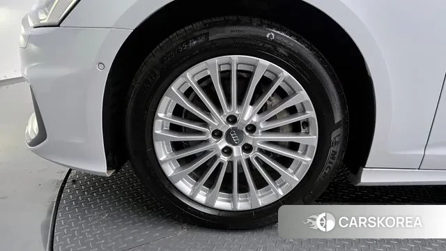 Audi A6 (C8) id 3008887 из Кореи 15