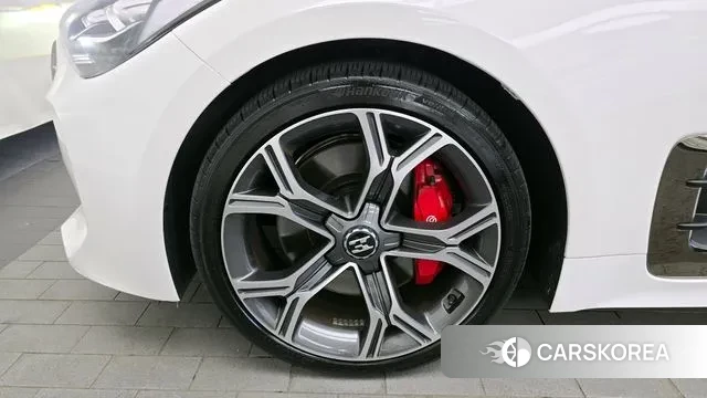 Kia Stinger id 3013394 из Кореи 15