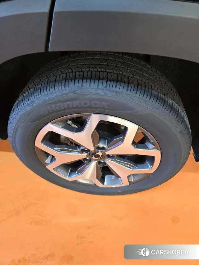 Ssangyong The New Torres id 3560186 из Кореи 13