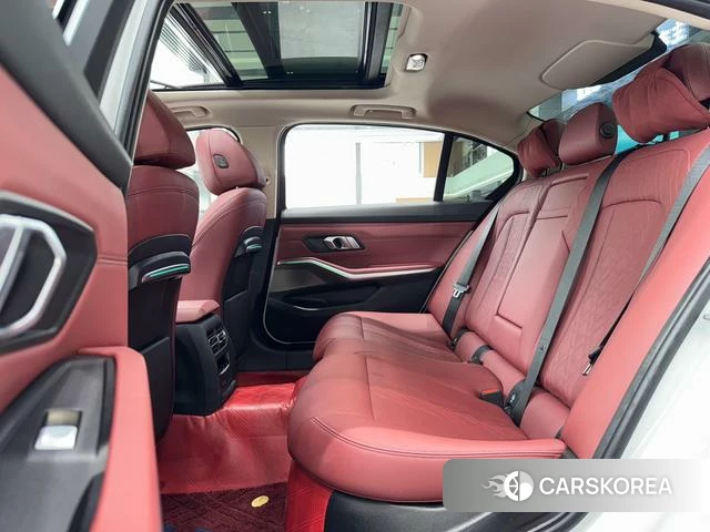 BMW 3 series 2022 Белый из Китая, фото 5