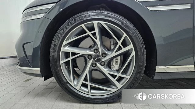 Genesis G90 (RS4) id 4879901 из Кореи 29
