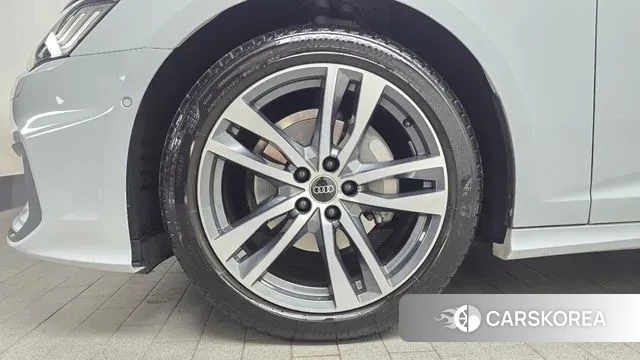 Audi A6 (C8) id 3624680 из Кореи 15