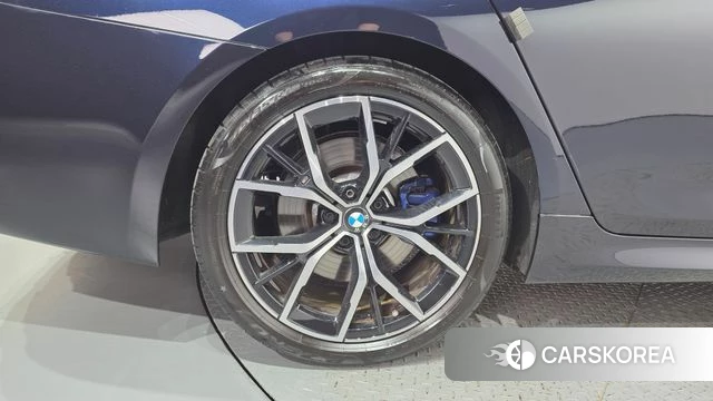 BMW 5 Series (G30) id 4863245 из Кореи 30