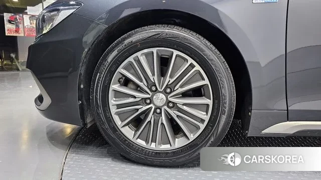 Hyundai Grandeur IG Hybrid id 3773267 из Кореи 15