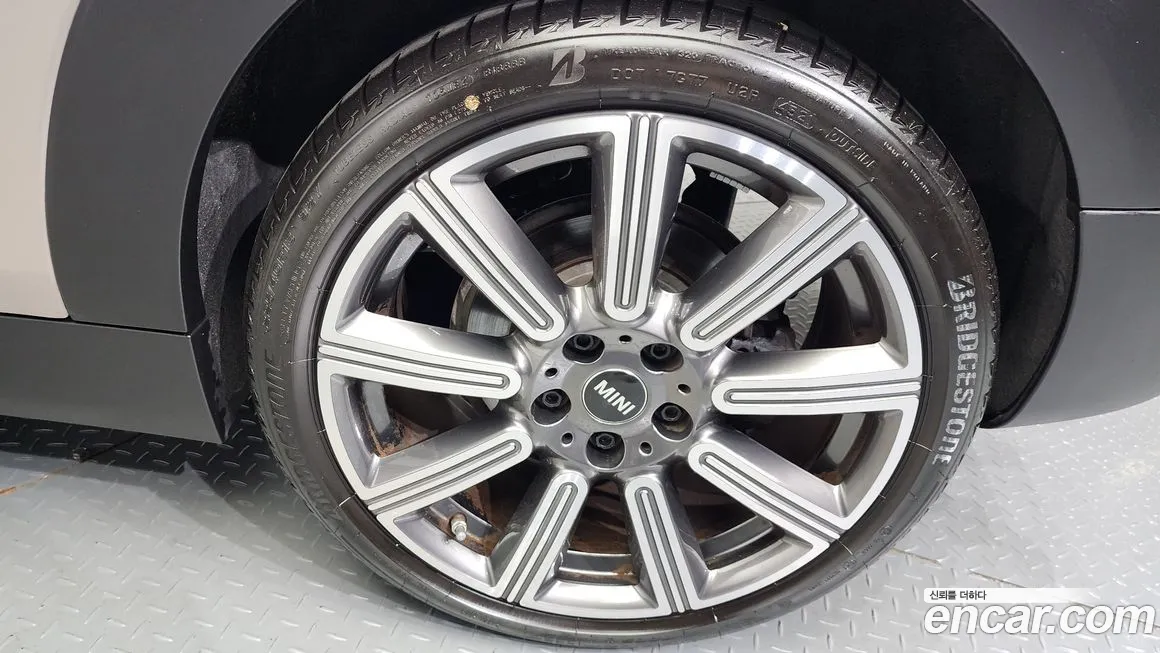 Mini Cooper S Clubman id 1938902 из Кореи 15