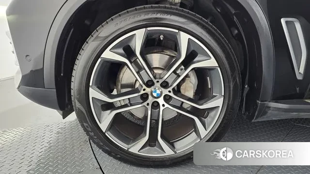 BMW X5 (G05) id 3379173 из Кореи 15