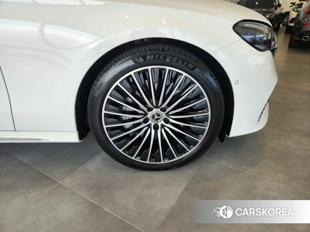 Mercedes-Benz E-Class W214 id 4589747 из Кореи 15