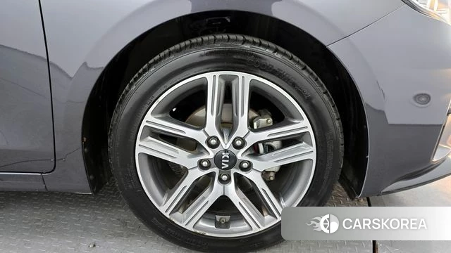 Kia Come New K3 id 3853641 из Кореи 15