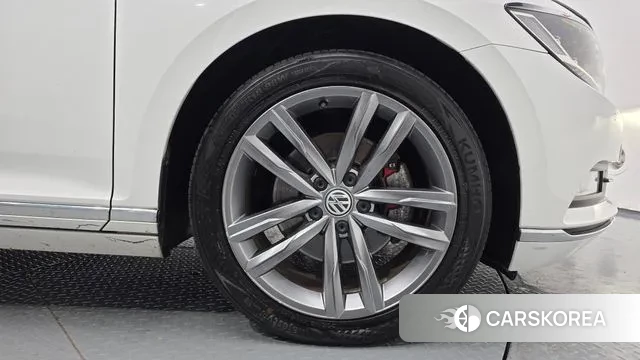 Volkswagen Passat GT (B8) id 3460268 из Кореи 15