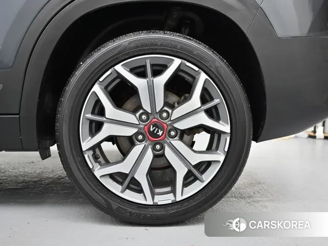 Kia Seltos id 3340496 из Кореи 15