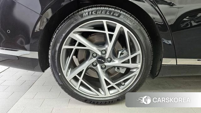 Genesis G90 (RS4) id 3922027 из Кореи 15