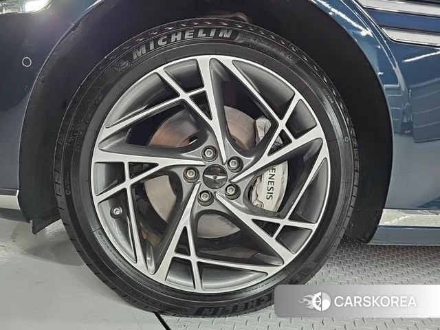 Genesis G90 (RS4) id 4382466 из Кореи 15