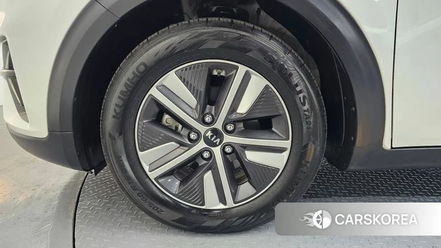 Kia The New Niro id 4324504 из Кореи 26