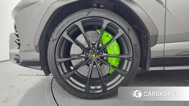 Lamborghini Urus id 4871589 из Кореи 15