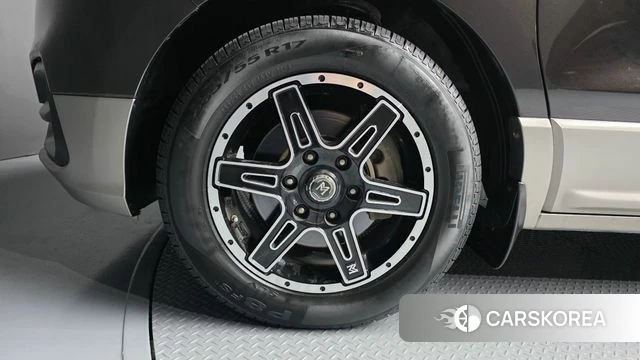 Hyundai The New Grand Starex id 4477338 из Кореи 29