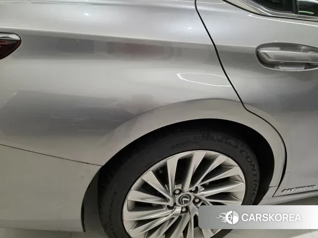 Lexus ES300h 7th generation id 3283199 из Кореи 7