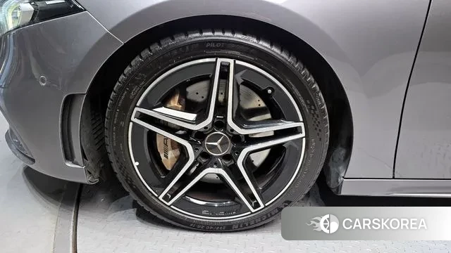 Mercedes-Benz A-Class W177 id 3504388 из Кореи 15