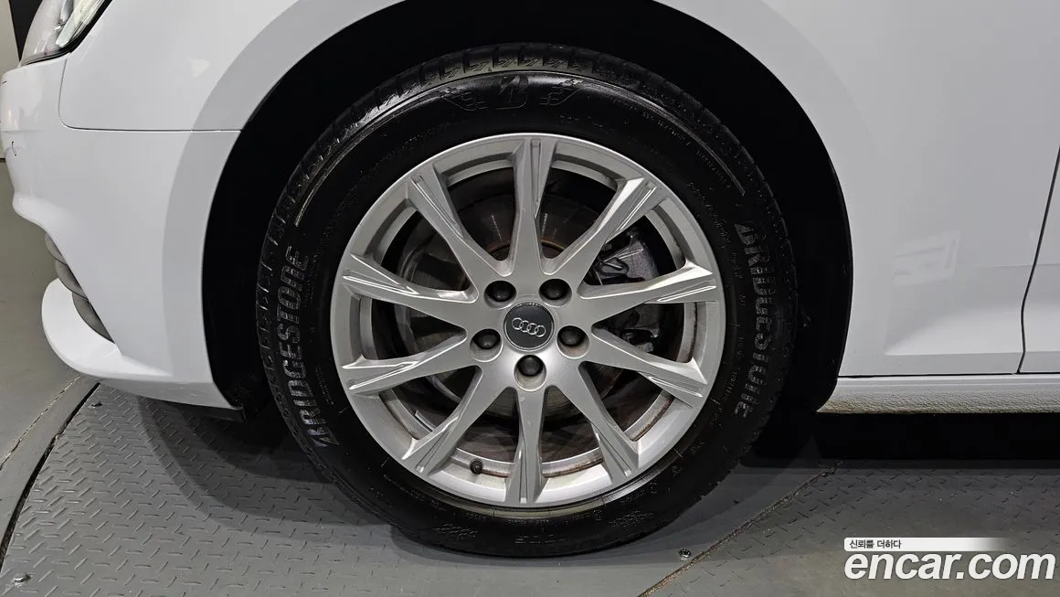 Audi A4 (B9) id 2038374 из Кореи 15