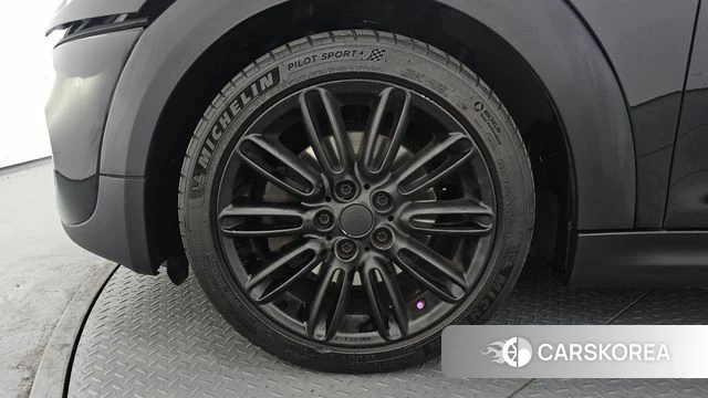 Mini Cooper S id 3829323 из Кореи 15